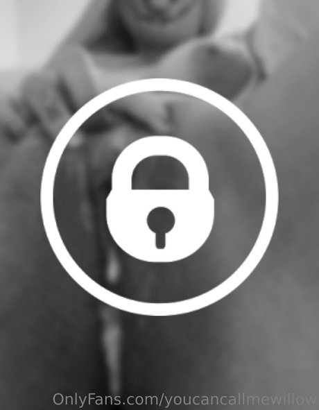 youcancallmewillow naked star pic