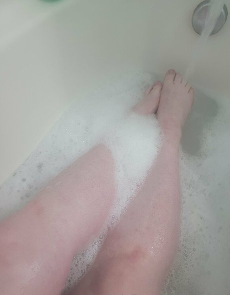 ccandle pretty model galleries