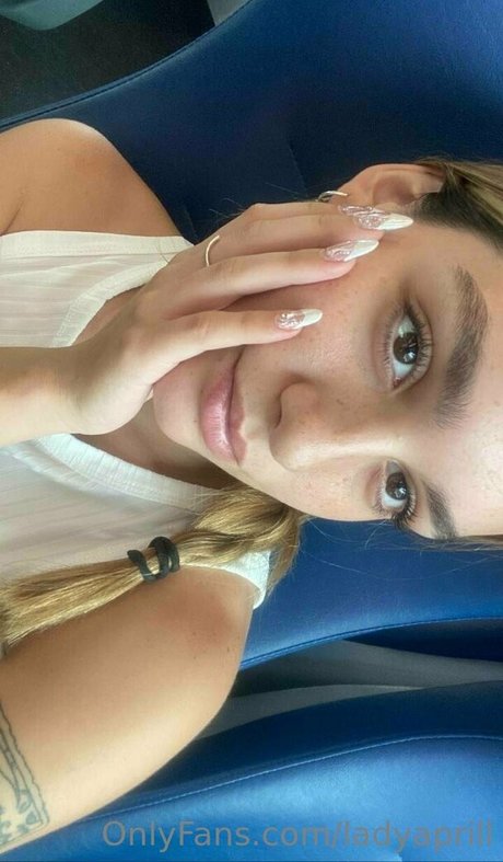 ladyaprill pornstar hd images