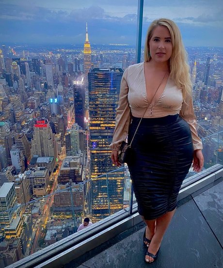 sexy dress onlyfans free xxx picture