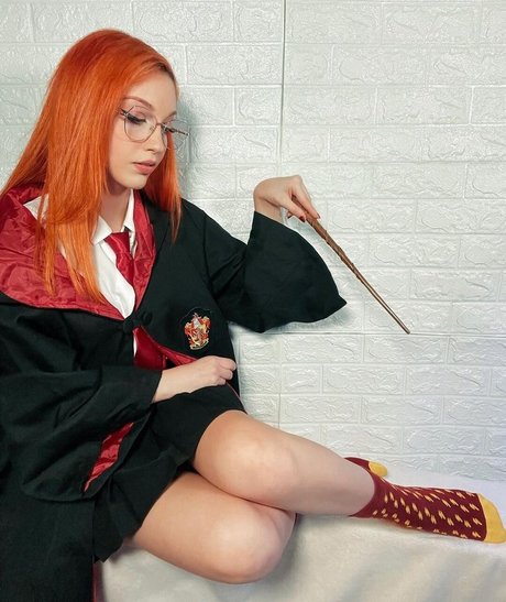 Mona Schon beautiful pornstar pics