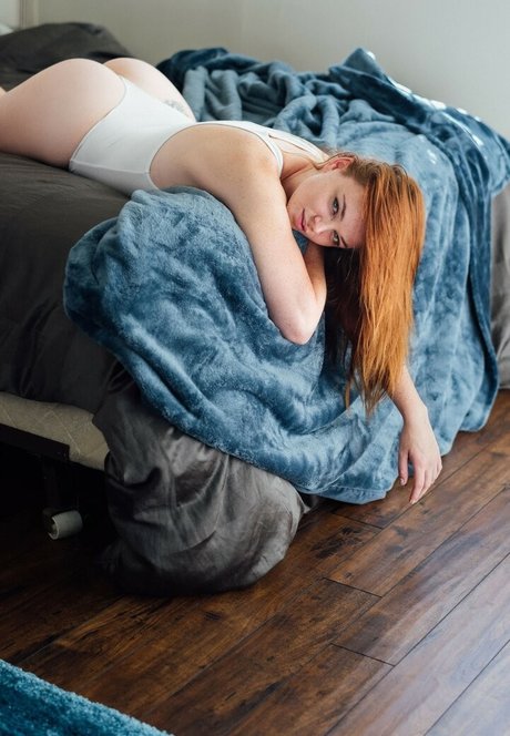 Freckledhobo star sexy image