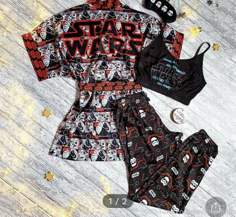 Freckledhobo pornographic actress img