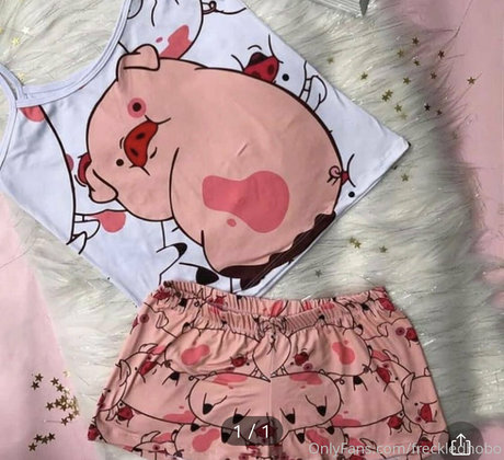 Freckledhobo sex model images