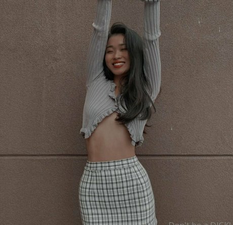 cherrymimi adult model gallery