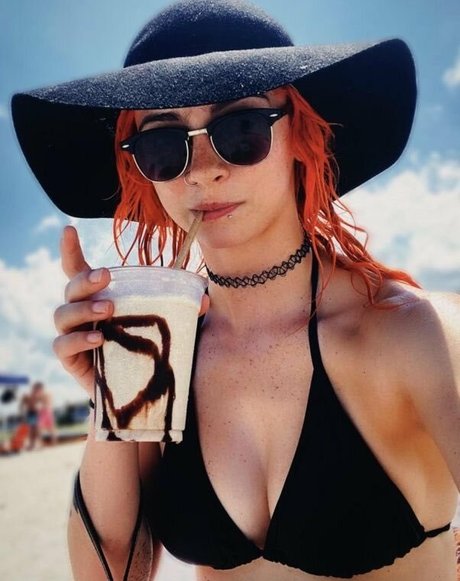 GiGi Dolan star porn pic