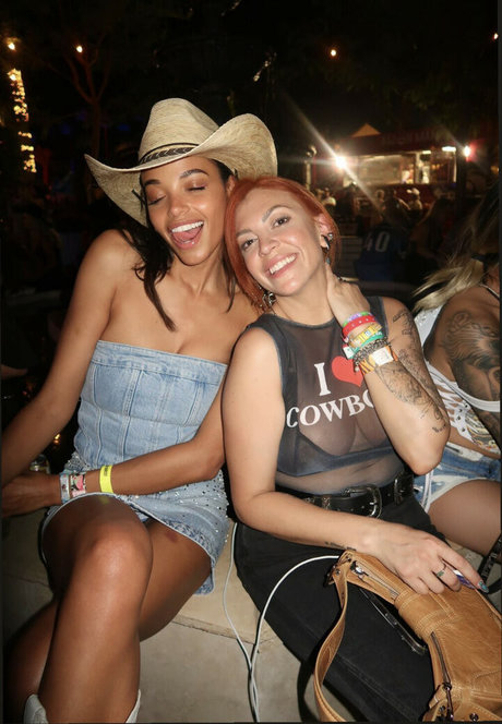 Ella Balinska sex actress pic