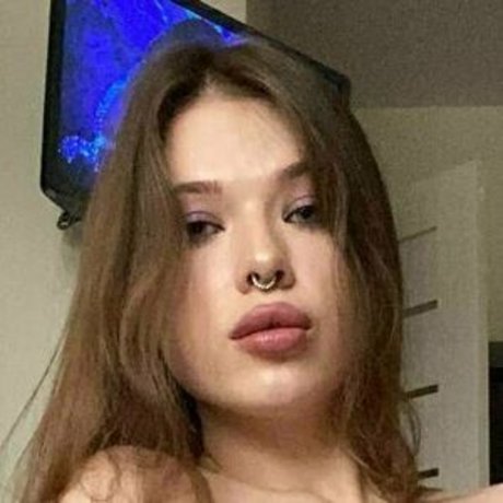 newdoll pornstar img