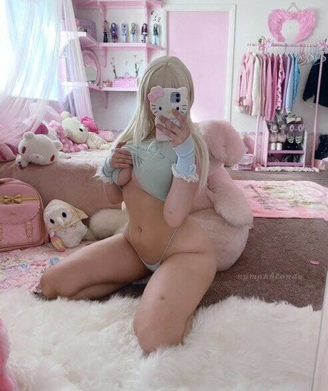 nymphblonde hd pornstar pictures