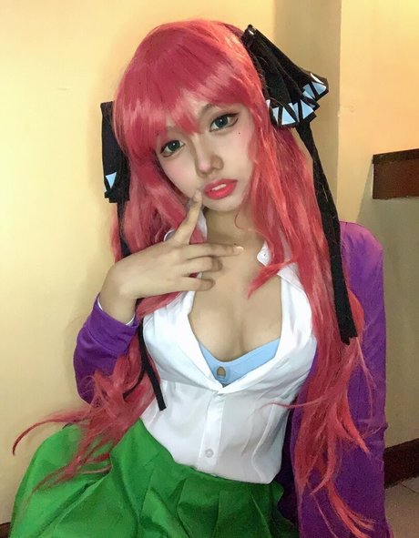 raisoftwi naked star photo