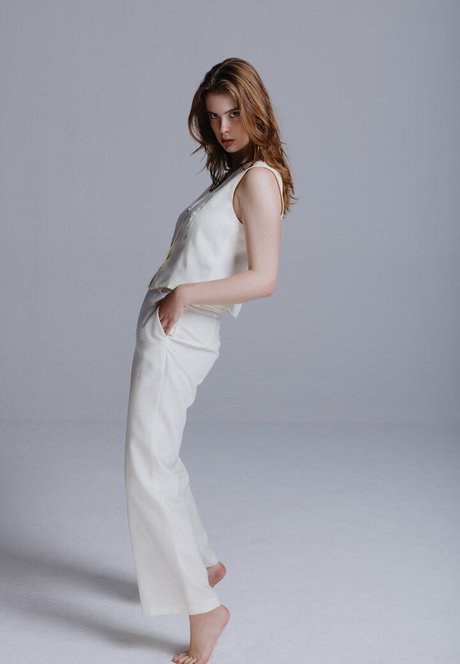 Benthe Ten Broek high quality pornstar galleries