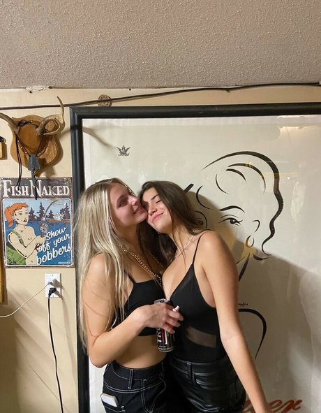 Katie Gilmore hd model photo