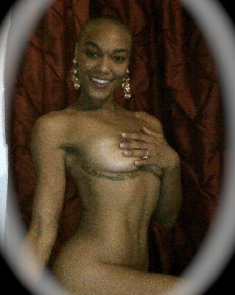 Montana Fishbourne nudes model img