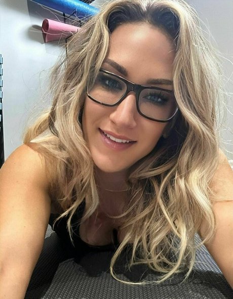 jenniferinthegym hot pornstar photos