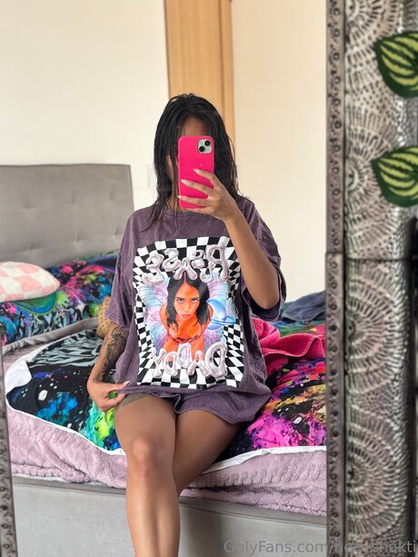 Heeyshakti pornstar naked images