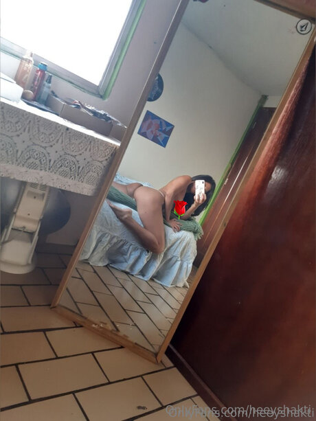 Heeyshakti model xxx archive