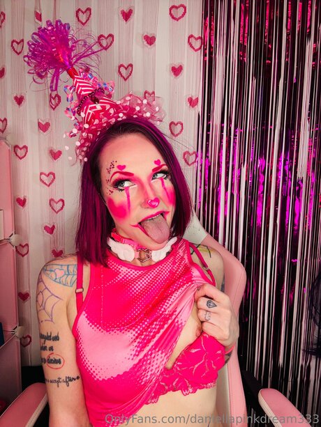 Daniellapinkdream333 model top gallery