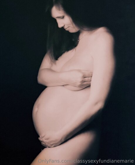 Classysexyfundianemarie exclusive star photo