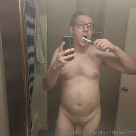 Blondnblue222 model art photo