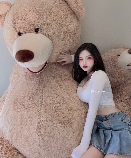 Garumrum_ model hd pics