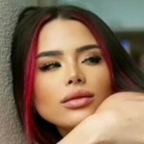 Thay Lupi pornstar sexy img