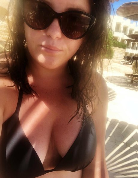 queen rita pornstar naked img