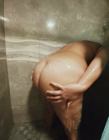 queen rita nice model picture