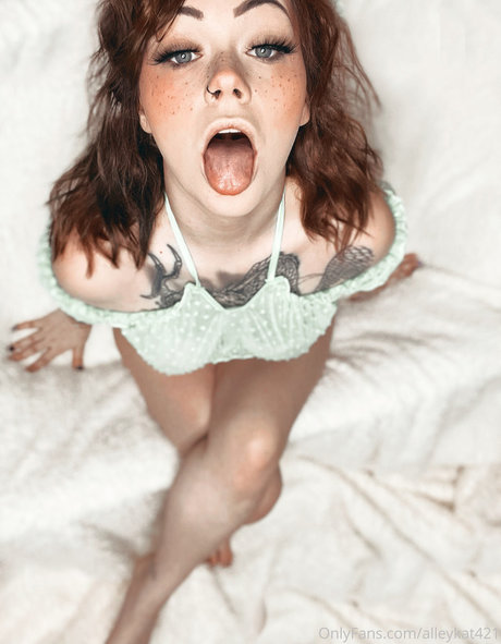 mom blowjob onlyfans hot nude picture