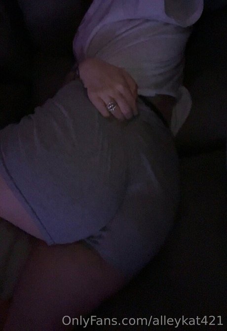 Alleykat star sexy pictures