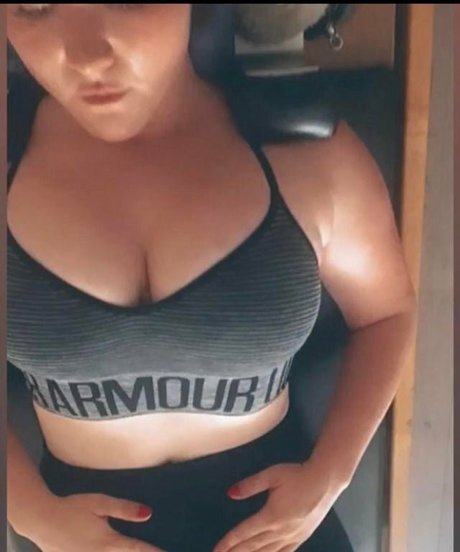 Emma Kenney model sex archive