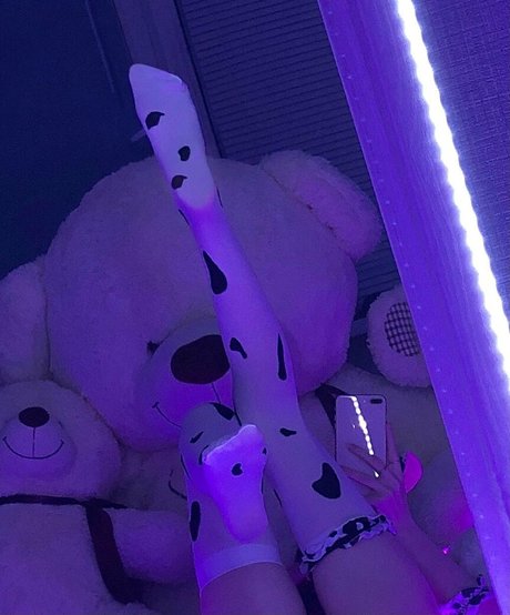 lolityyan Profile pic