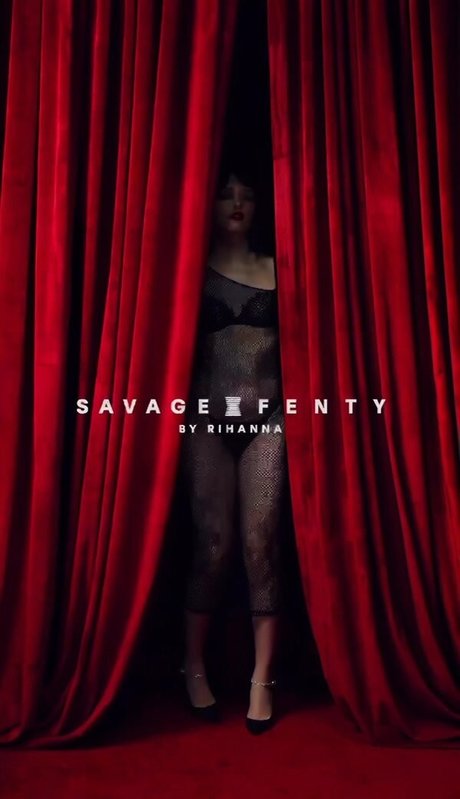 Olivia Cooke sex star gallery