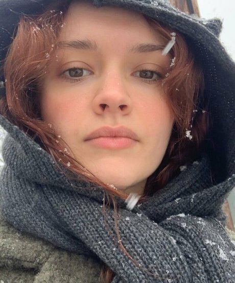 Olivia Cooke exclusive star pictures