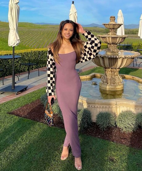 Buhnny xxx model photos