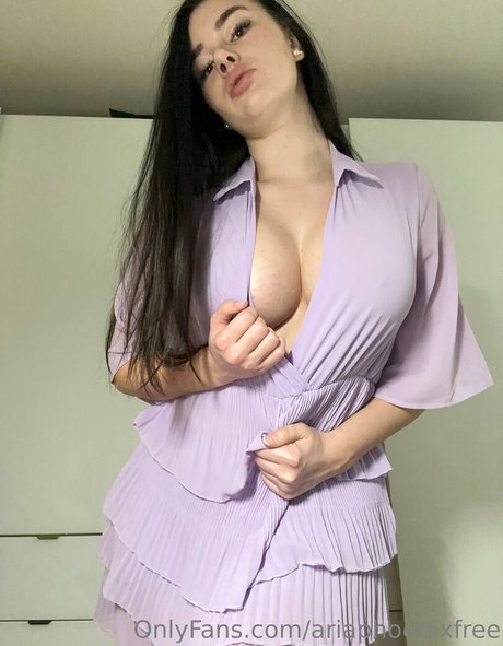 ariaphoenixfree erotic pornstar pic