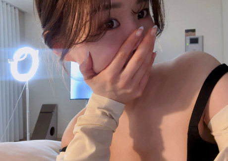 asuna exclusive pornstar galleries