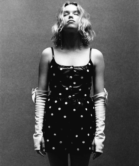 Milly Alcock Profile pic