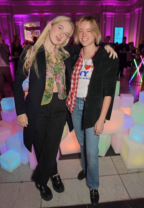 Milly Alcock star hd photos