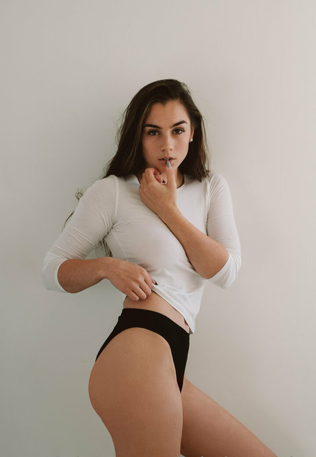 little harper lee perfect model pics