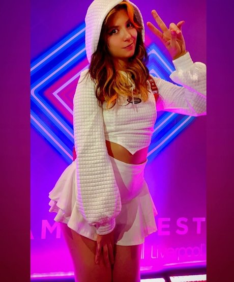 Minynaranja xxx model pictures