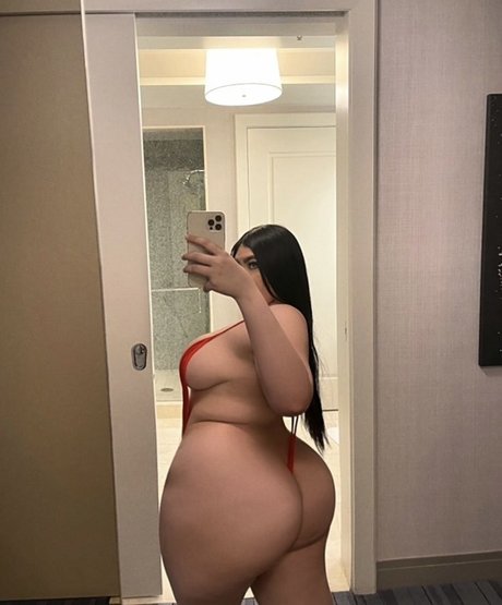 KatEstrada nice model photo