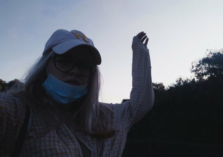 Lissaviip pretty pornstar archive