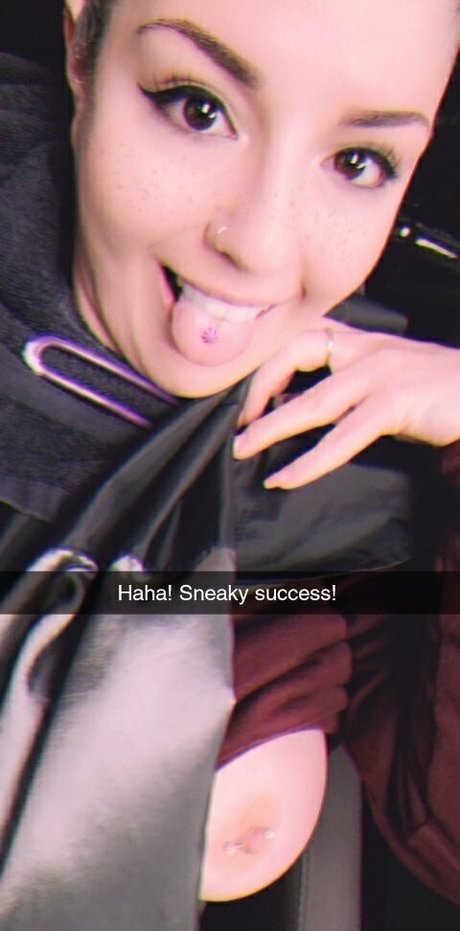 MissHeatherbby sexy actress img