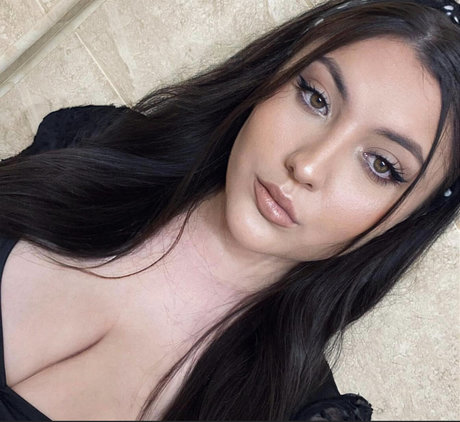 Andreea Buga Profile pic