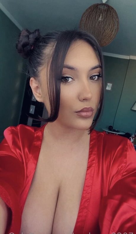 Andreea Buga pretty actress photo