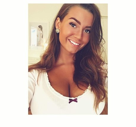 Alma Tandrup pornstar top pics