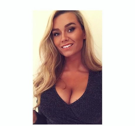 Alma Tandrup model porn img