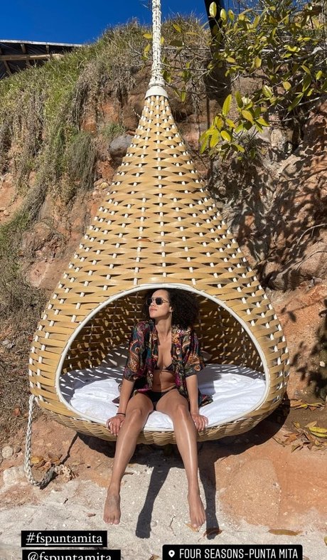 Nathalie Emmanuel star beautiful pics