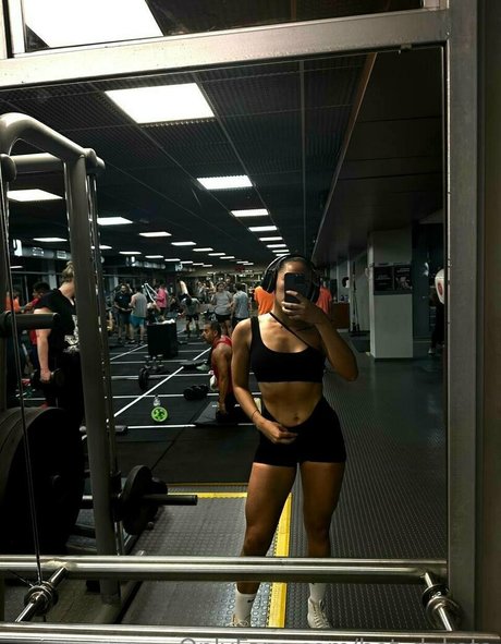 hot dakota star nudes photos