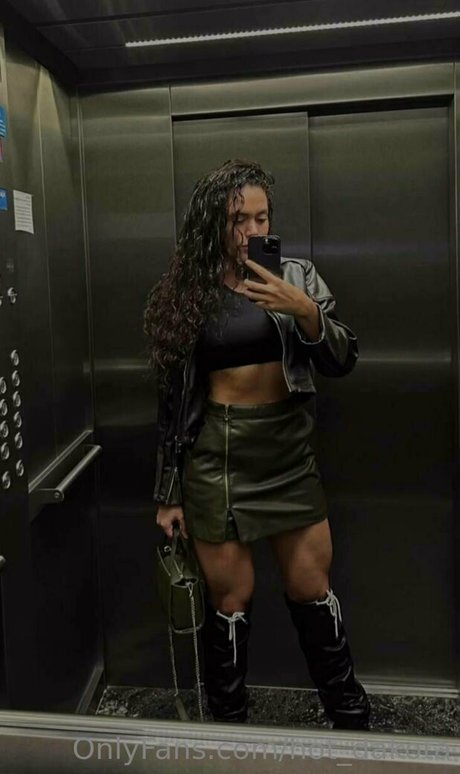 hot dakota naked star gallery